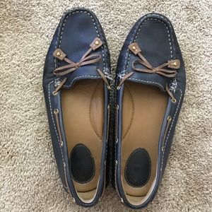 Leather boat shoes - unworn